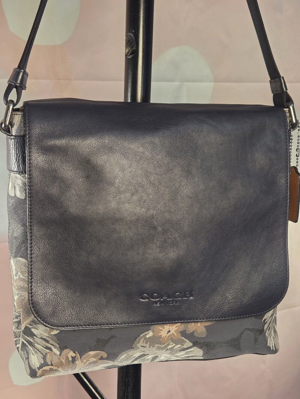 COACH Sullivan Small Messenger Bag In Hawaiian Palm Print LIKE NEW! 💙 NAVY BLUE